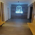 アパート Lau- Qualis 2, Mall Coresi *
