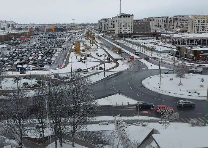 Lau- Qualis 2, Mall Coresi * 布拉索夫